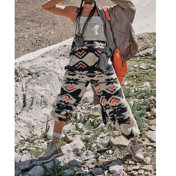 *NEW* Free Peopple Hit The Slopes Printed Salopette - Picture 7 of 16